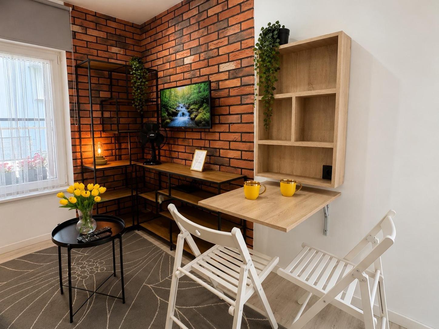 Studio Apartment