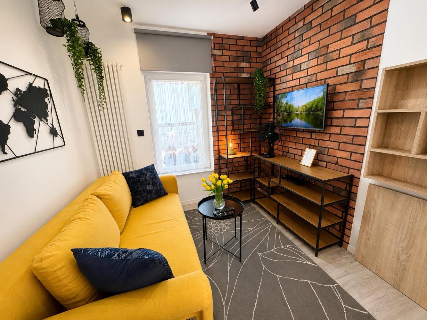 Studio Apartment